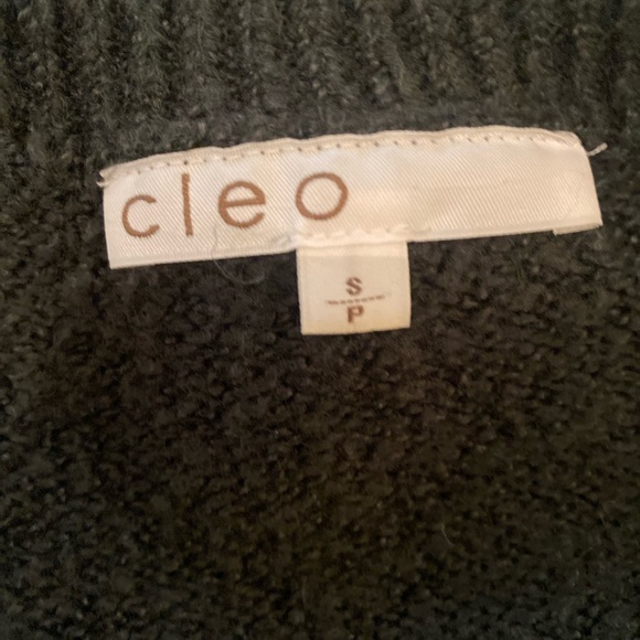 Cleo sweater for fall - Picture 9 of 11